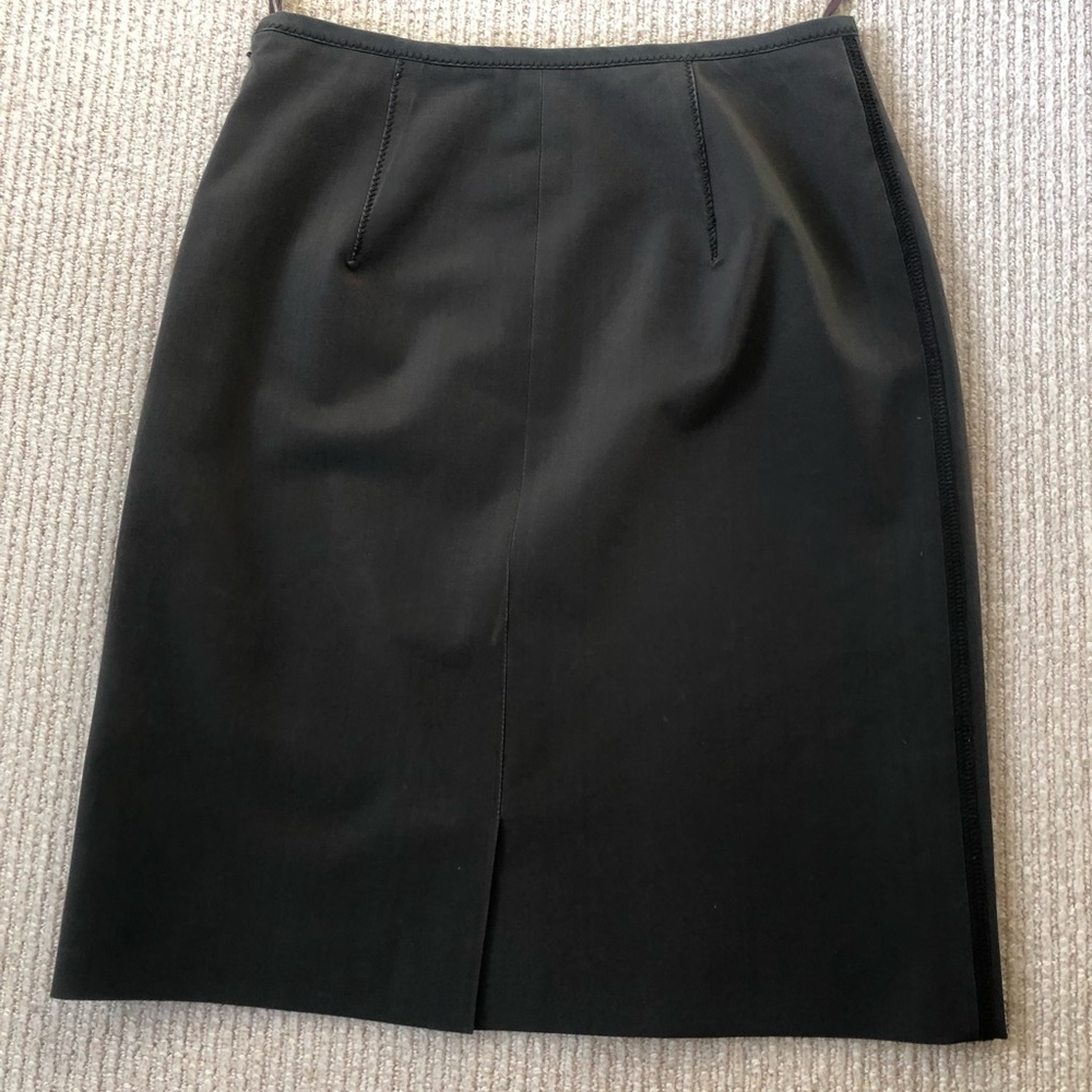 Prada skirt - Picture 2 of 14